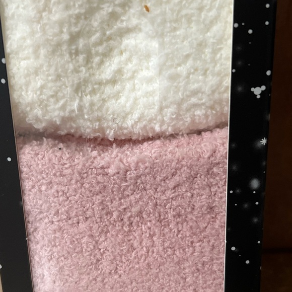 Cuddl Duds Cozy Crew Socks - Pink and Cream - Picture 3 of 7